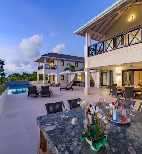 Infinity House (Eight Bedrooms)