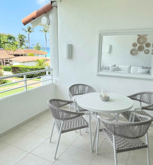 Glitter Bay No. 205 – Ohana